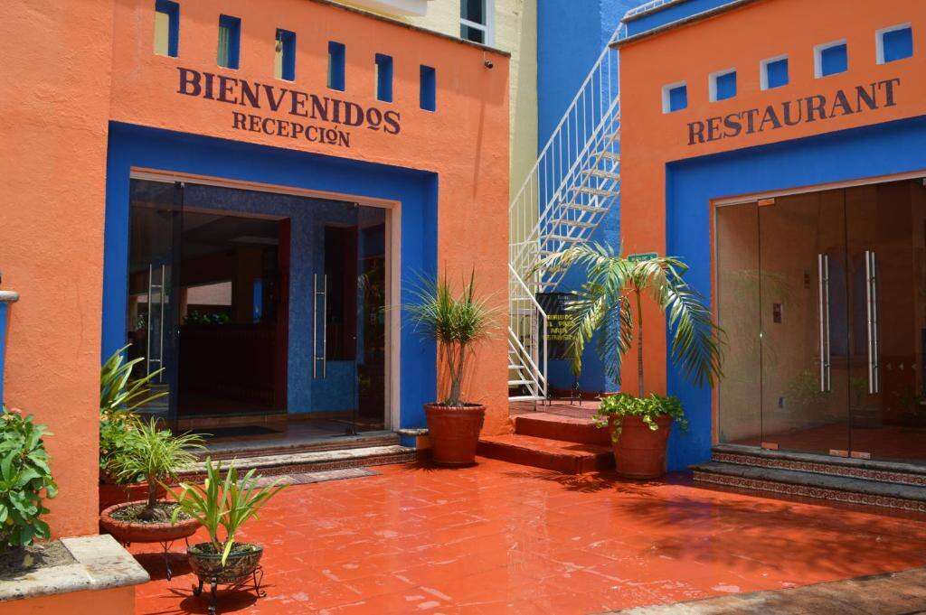 Colourful reception courtyard at the hotel